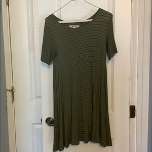 Billabong short sleeve dress